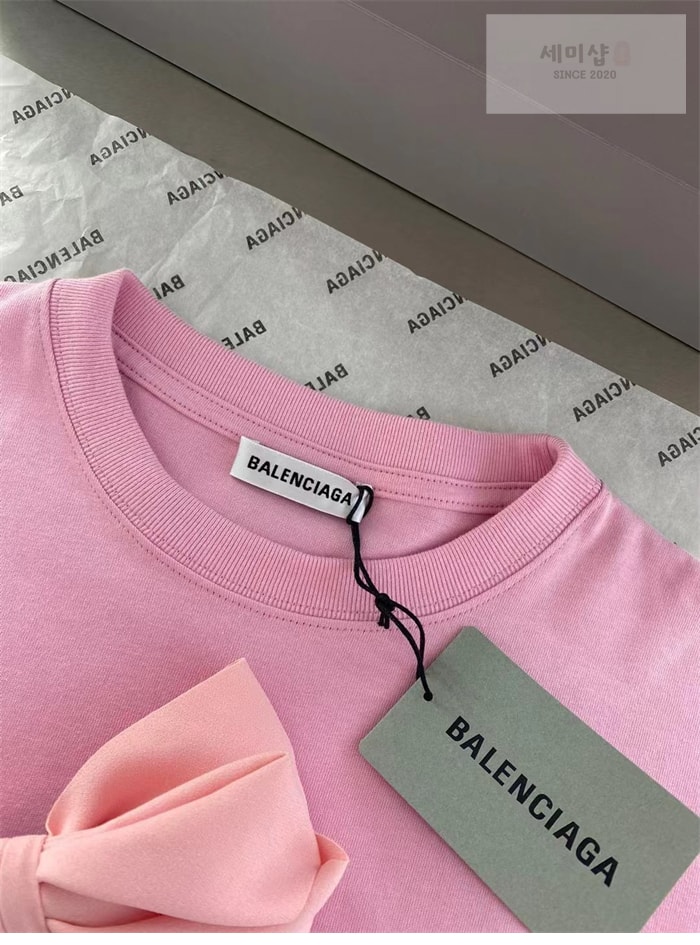 Balenciaga 발렌시아가 스몰로고 반팔 티셔츠 레플리카 7번 이미지 - 의류 | 세미샵 레플리카 사이트
