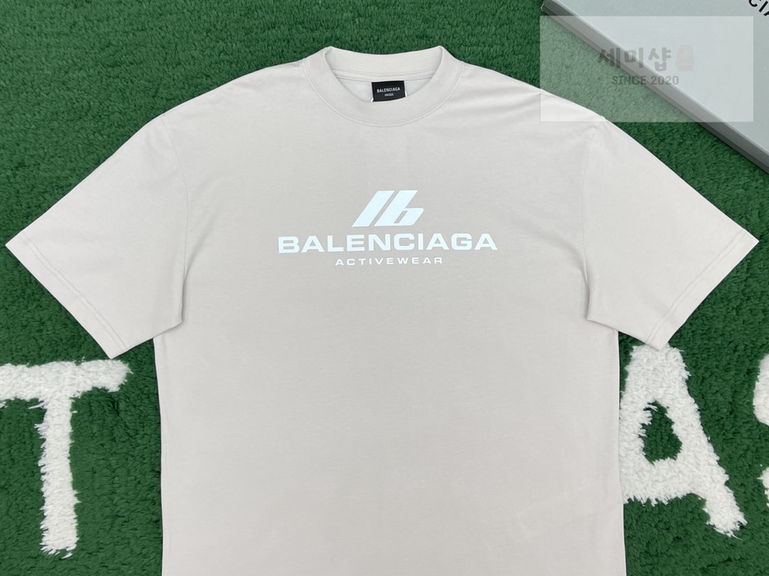 Balenciaga 발렌시아가 액티브웨어 빈티지 저지 미디엄핏 반팔 티셔츠 “2COLOR” NO.1 의류 12번 이미지