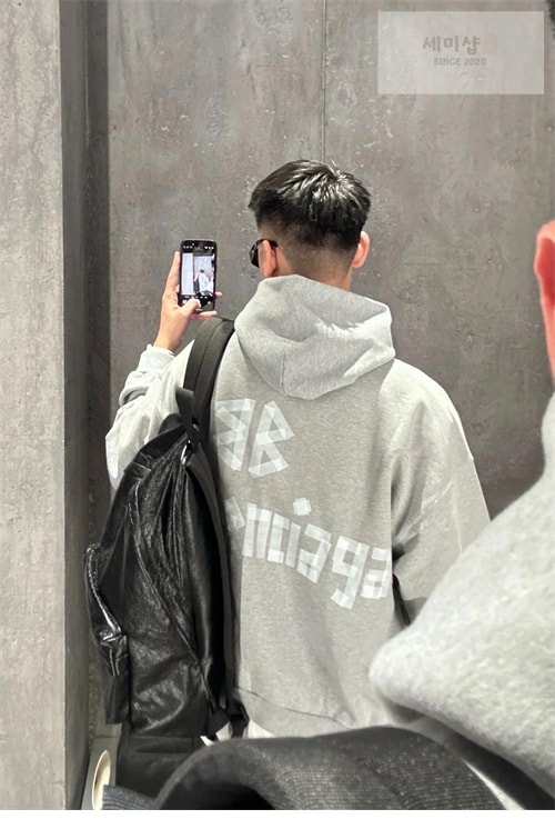 Balenciaga 발렌시아가 테이프 타입 립드 포켓 오버사이즈 후드 의류 5번 이미지