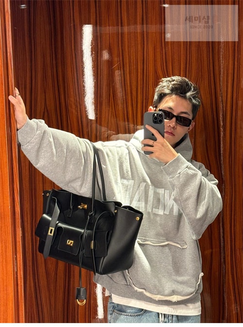 Balenciaga 발렌시아가 테이프 타입 립드 포켓 오버사이즈 후드 3컬러 의류 1번 이미지