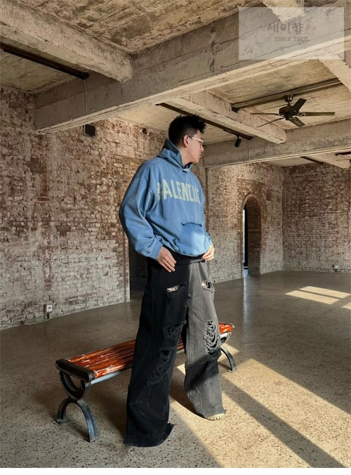 Balenciaga 발렌시아가 테이프 타입 립드 포켓 오버사이즈 후드 3컬러 의류 35번 이미지