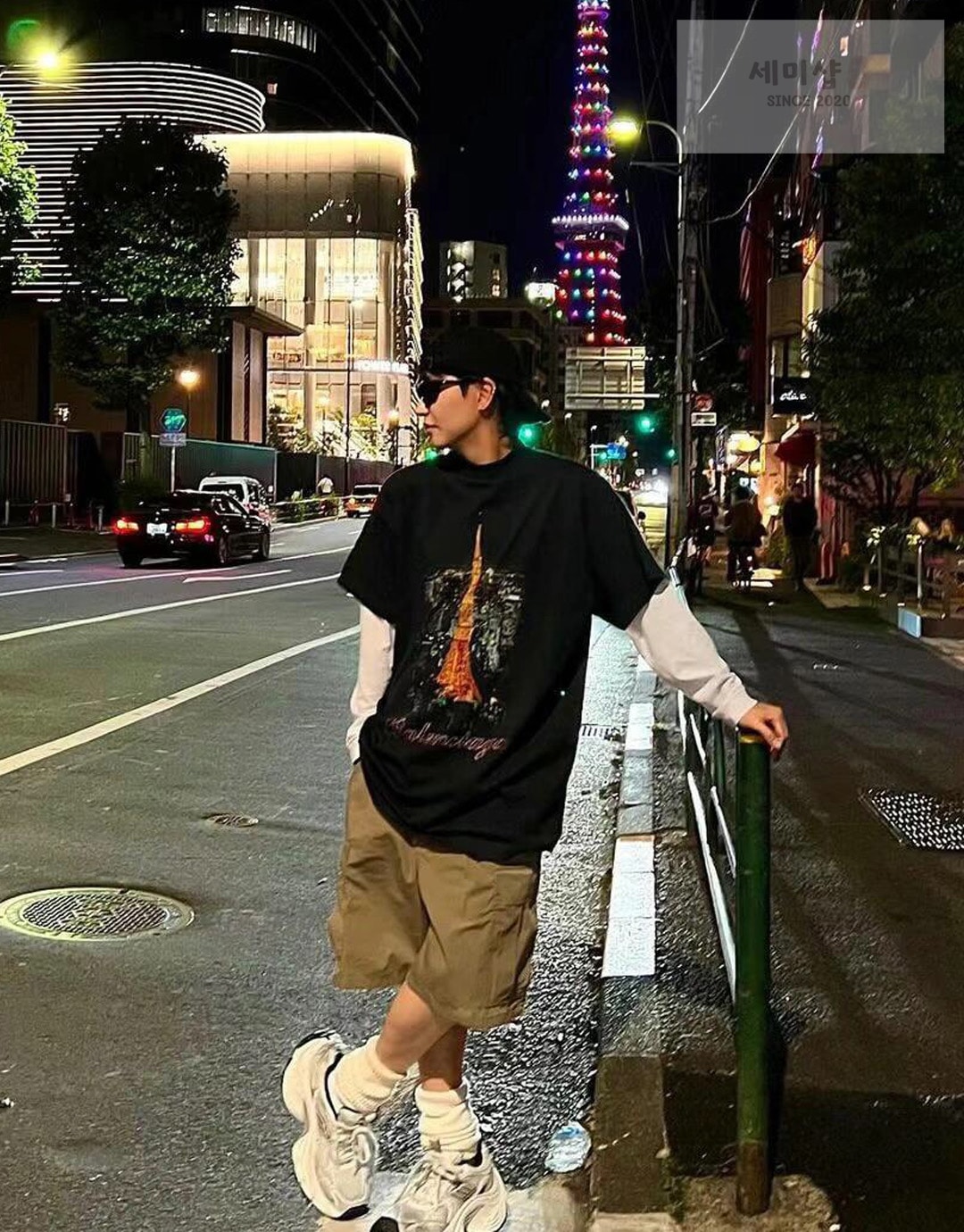 Balenciaga 발렌시아가 파리 리버티 문 미디엄 핏 반팔 티셔츠 “2COLOR” NO.1 의류 2번 이미지