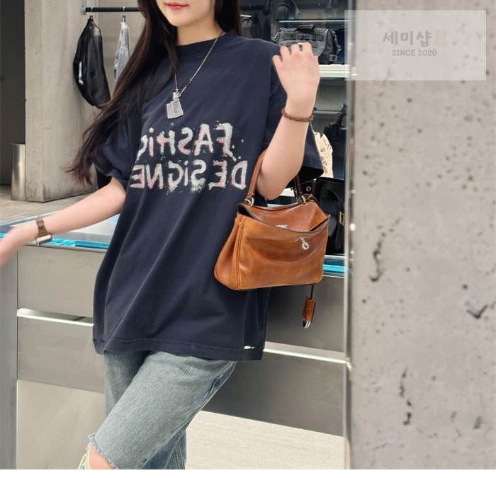 Balenciaga 발렌시아가 패션 디자이너 오버사이즈 반팔 티셔츠 2컬러 블랙 의류 4번 이미지
