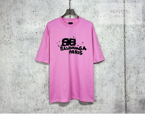 Balenciaga 발렌시아가 핸드 드로우 BB 아이콘 반팔 티셔츠 핑크 의류 2번 이미지
