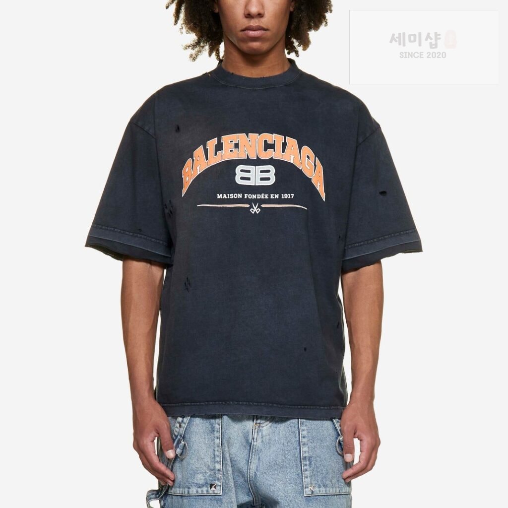 Balenciaga 발렌시아가 22SS MAISON 로고 반팔 티셔츠 블랙 의류 10번 이미지