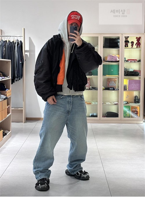 Balenciaga 발렌시아가 24FW 크롭 항공 점퍼 의류 4번 이미지