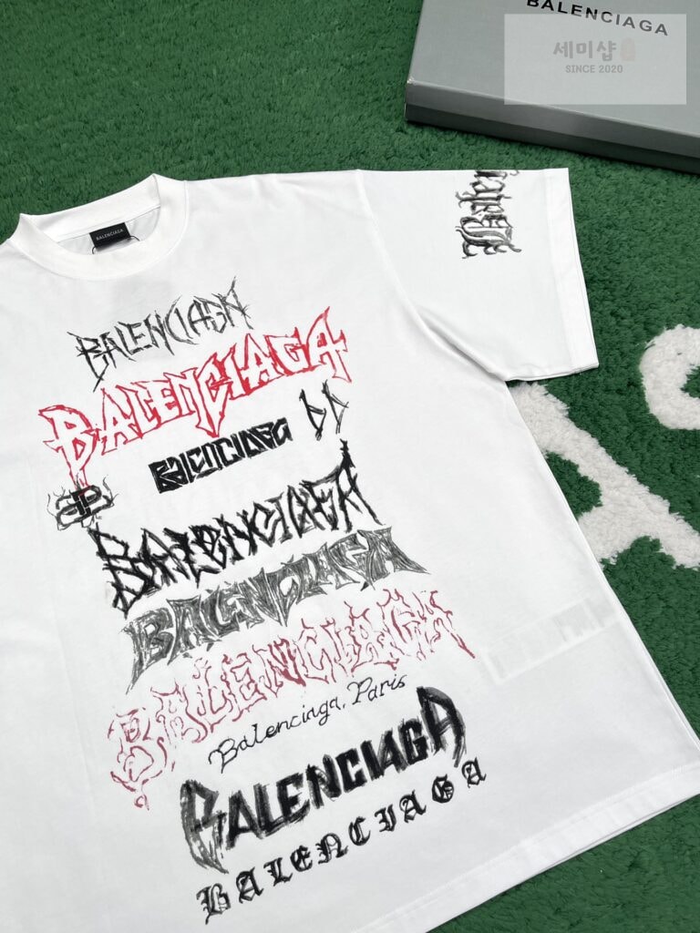 Balenciaga 발렌시아가 24SS 그래픽 멀티 프린트 로고 오버핏 반팔 “4COLOR” BLACK 의류 16번 이미지