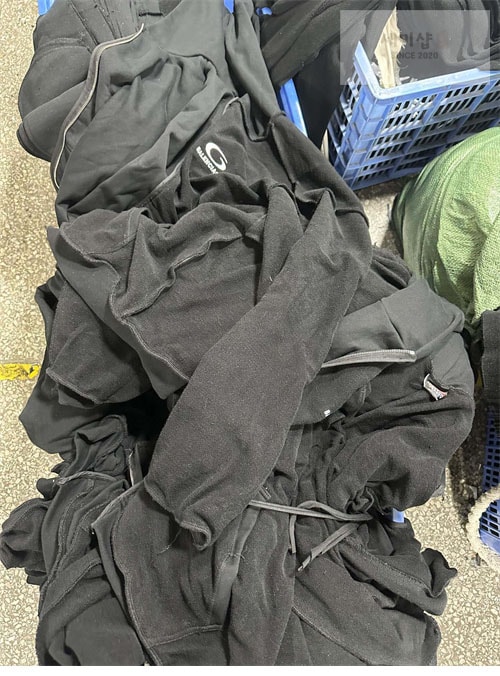 Balenciaga 발렌시아가 24SS 로고 후드 집업 스웨트셔츠 의류 19번 이미지