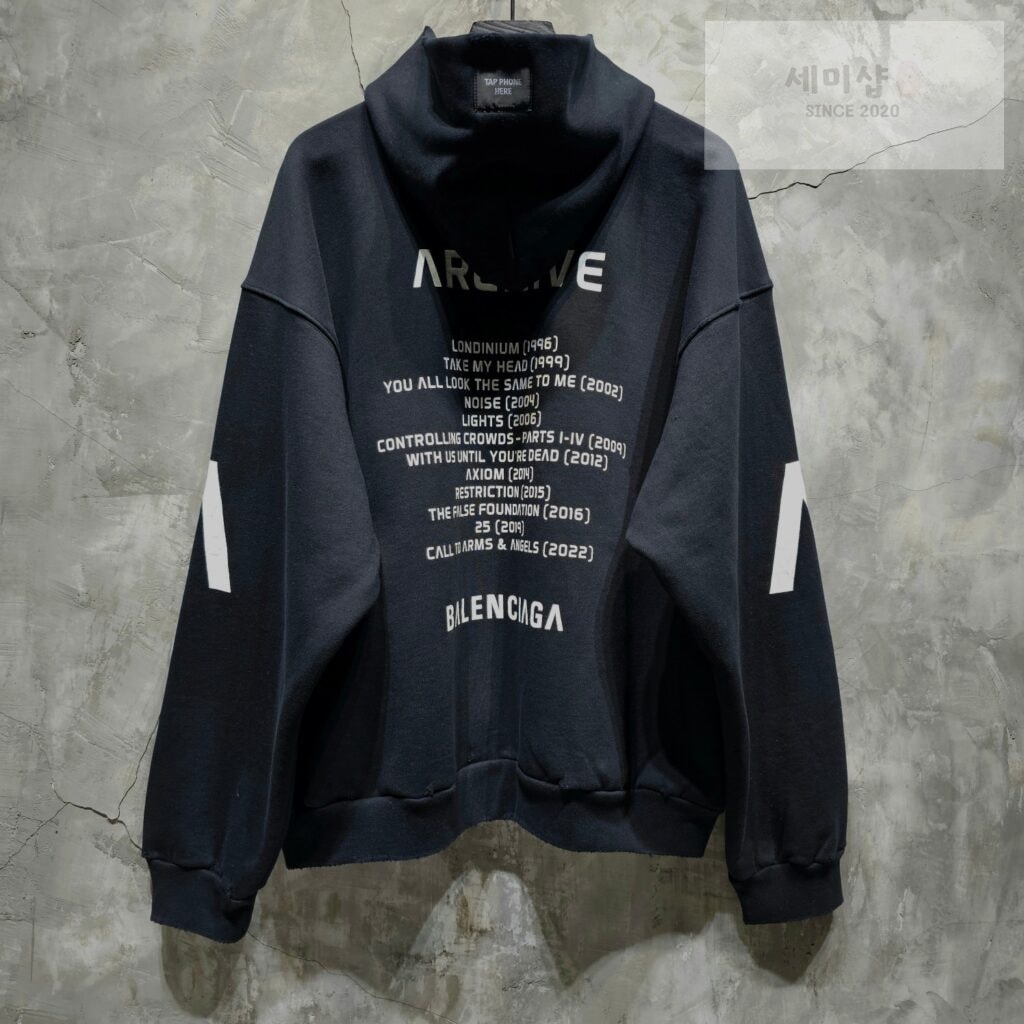 Balenciaga 발렌시아가 24SS 뮤직 아카이브 시리즈 커넥티드 후드 집업 블랙 의류 12번 이미지