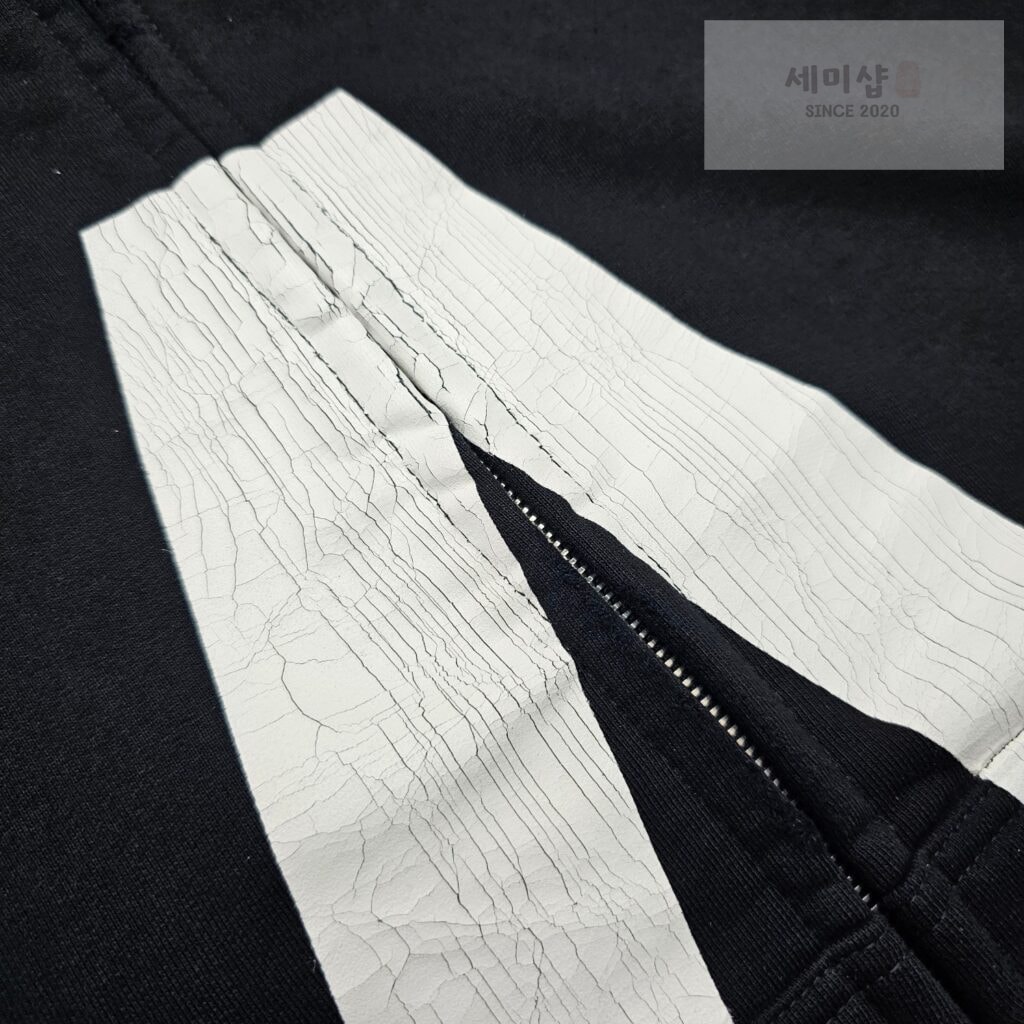 Balenciaga 발렌시아가 24SS 뮤직 아카이브 시리즈 커넥티드 후드 집업 블랙 의류 5번 이미지