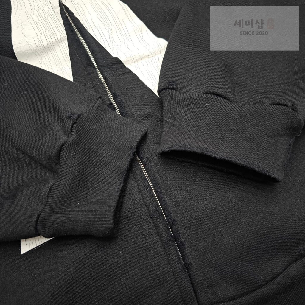 Balenciaga 발렌시아가 24SS 뮤직 아카이브 시리즈 커넥티드 후드 집업 블랙 의류 7번 이미지