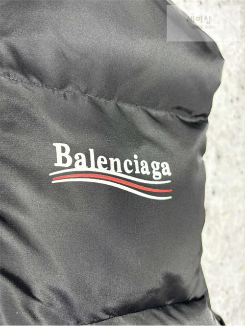 Balenciaga 발렌시아가 24SS 웨이브로고 푸퍼 패딩 베스트 의류 8번 이미지