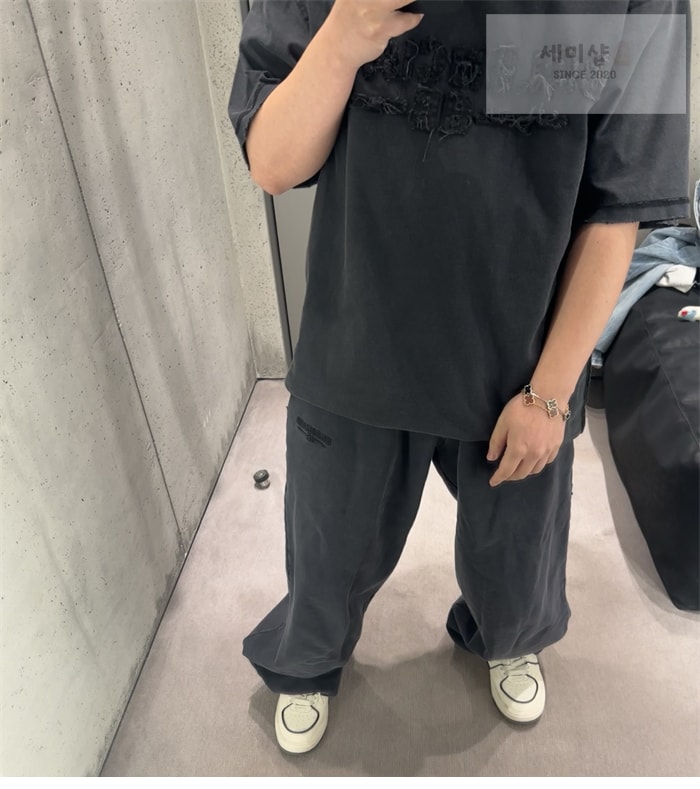 Balenciaga 발렌시아가 25SS 로고 자수 조거 팬츠 의류 8번 이미지