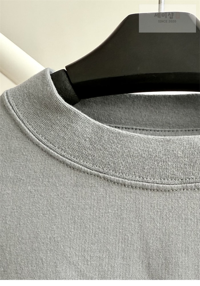 Balenciaga 발렌시아가 25SS 스트라스 반팔 티셔츠 의류 3번 이미지