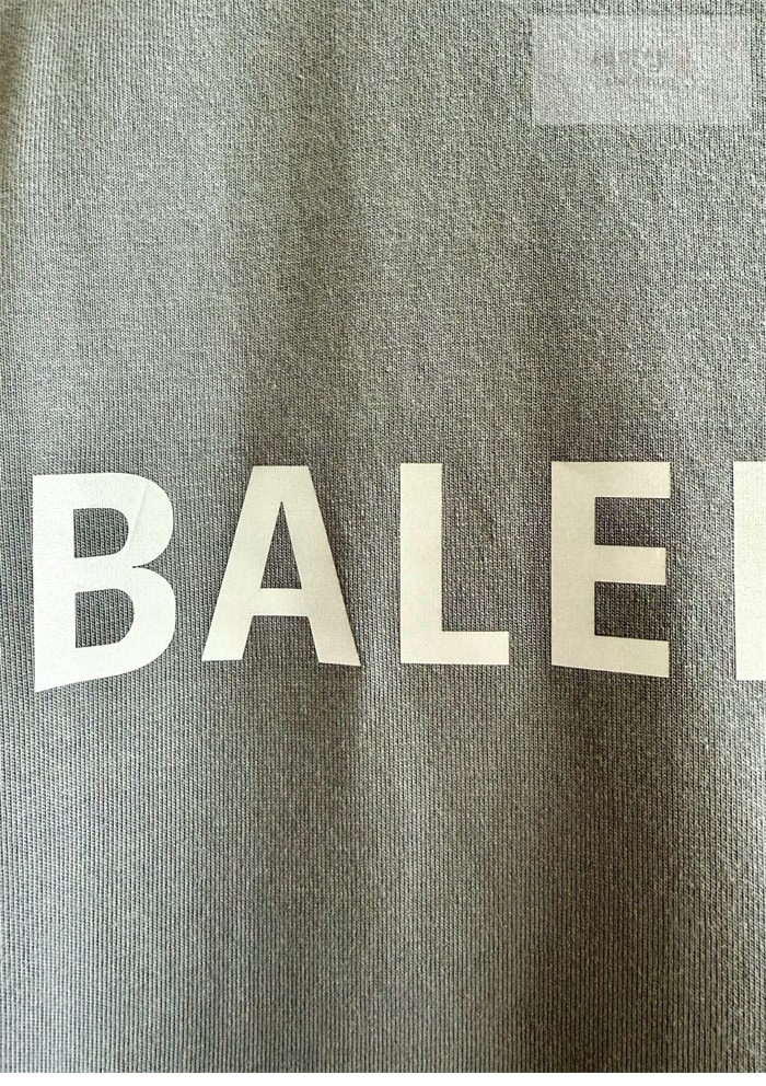Balenciaga 발렌시아가 25SS 스트라스 반팔 티셔츠 의류 10번 이미지