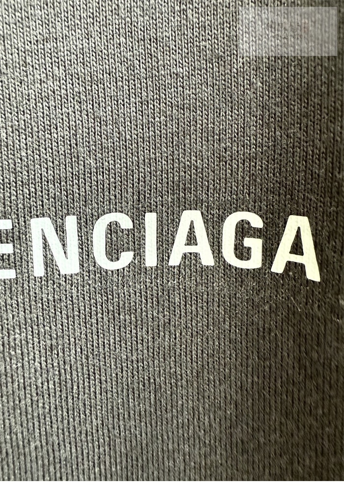 Balenciaga 발렌시아가 25SS 스트라스 반팔 티셔츠 의류 9번 이미지