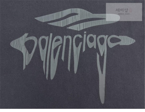 Balenciaga 발렌시아가 3B 리퀴파이드 오버사이즈 반팔 티셔츠 의류 10번 이미지