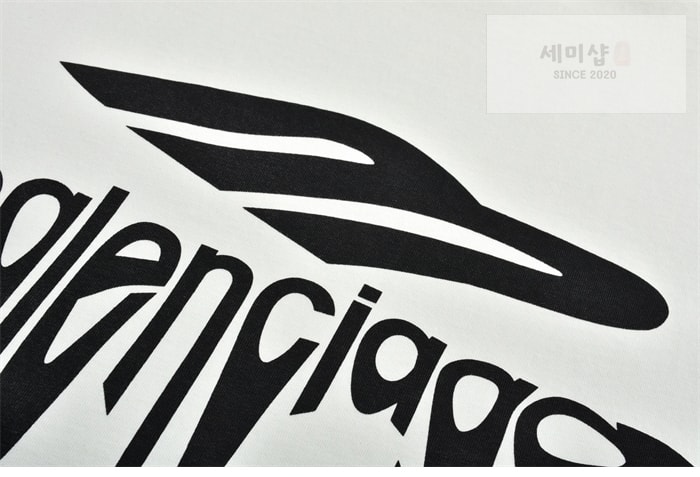 Balenciaga 발렌시아가 3B 리퀴파이드 오버사이즈 반팔 티셔츠 의류 8번 이미지