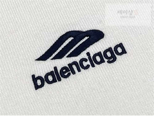 Balenciaga 발렌시아가 3B 스포츠 아이콘 스키 크루넥 울 스웨터 니트 의류 9번 이미지