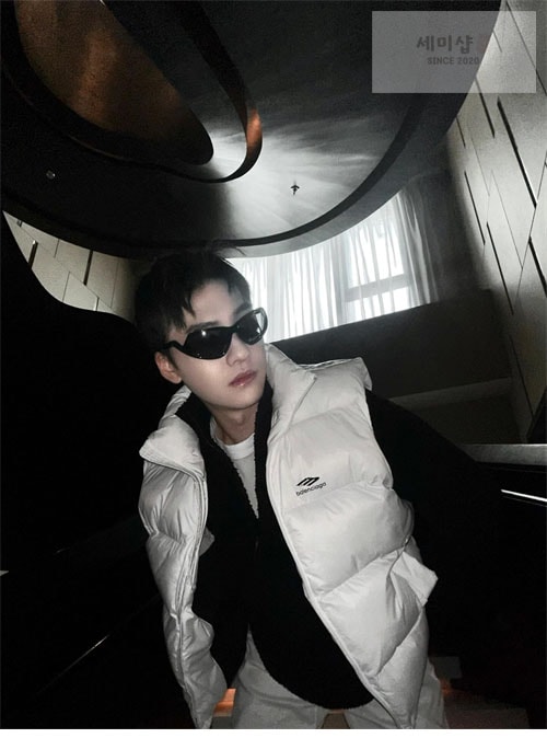 Balenciaga 발렌시아가 3B 스포츠 아이콘 스키 푸퍼 패딩 베스트 의류 17번 이미지