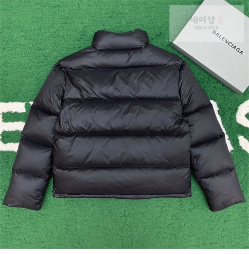 Balenciaga 발렌시아가 3B 스포츠 아이콘 스키 푸퍼 패딩 자켓 2컬러 의류 24번 이미지