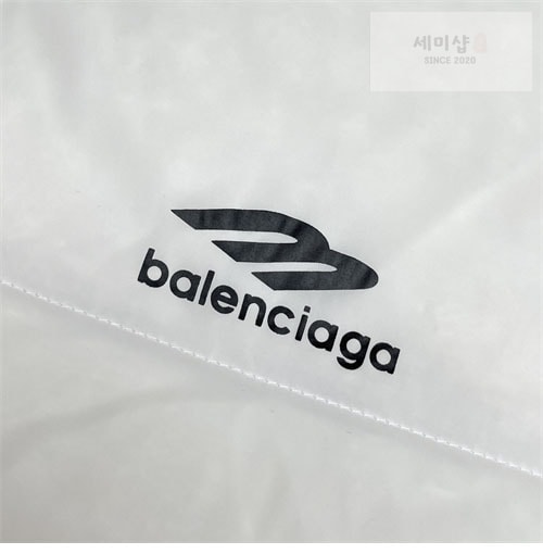 Balenciaga 발렌시아가 3B 스포츠 아이콘 스키 푸퍼 패딩 자켓 2컬러 의류 12번 이미지