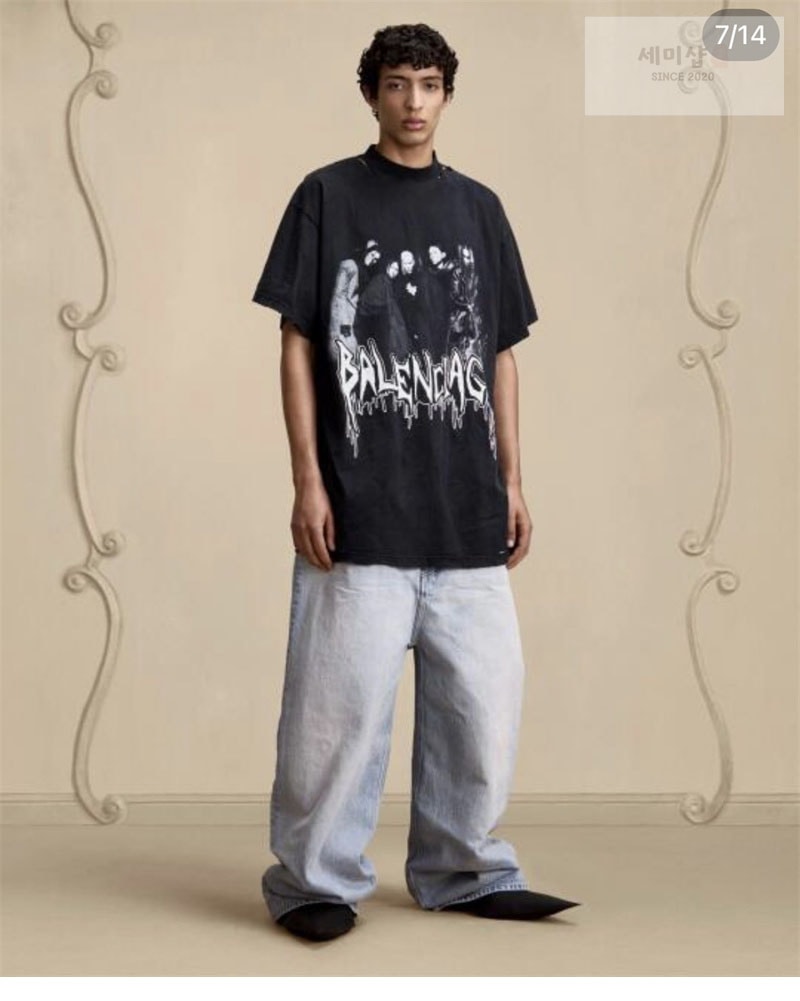 Balenciaga 발렌시아가 53rd 쿠튀르 컬렉션 프린트 반팔 티셔츠 의류 2번 이미지