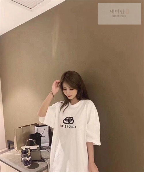 Balenciaga 발렌시아가 BB로고 반팔 티셔츠 의류 2번 이미지