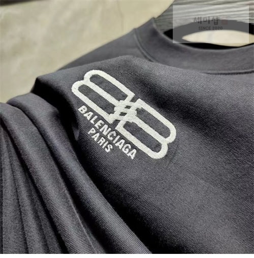 Balenciaga 발렌시아가 BB 로고 반팔 티셔츠 의류 14번 이미지
