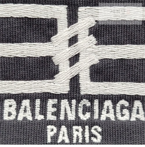 Balenciaga 발렌시아가 BB 로고 반팔 티셔츠 의류 7번 이미지