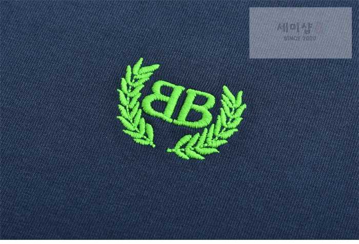 Balenciaga 발렌시아가 BB 로렐 클래식 반팔 티셔츠 의류 15번 이미지