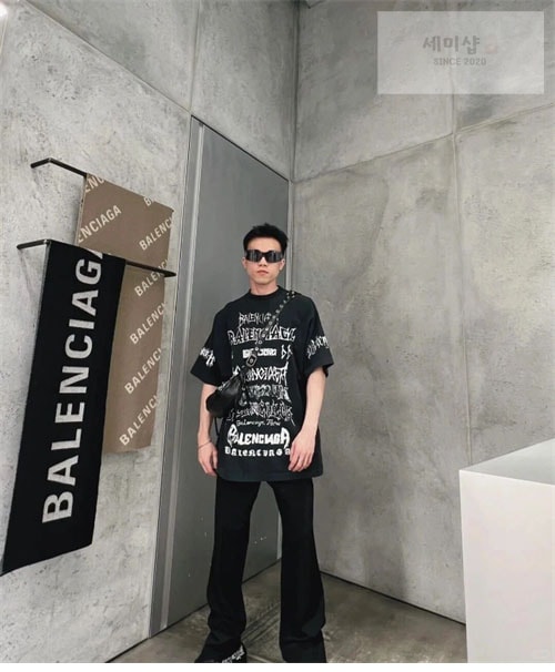 Balenciaga 발렌시아가 DIY 메탈 프린트 오버핏 반팔 티셔츠 의류 3번 이미지