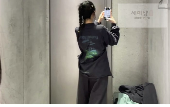 Balenciaga 발렌시아가 DIY 임프린트 크롭 롱 슬리브 의류 2번 이미지