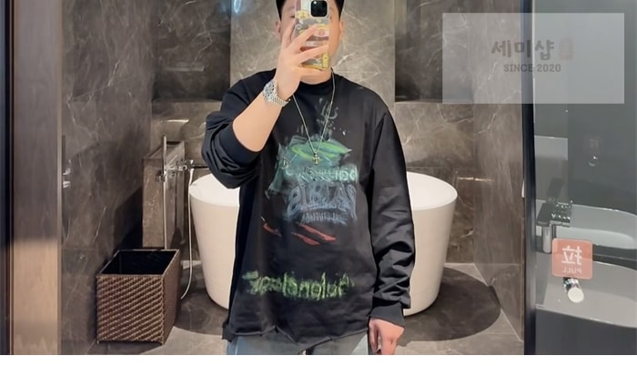 Balenciaga 발렌시아가 DIY 임프린트 크롭 롱 슬리브 의류 3번 이미지