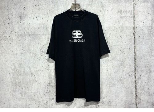 Balenciaga 발렌시아가 New BB 로고 반팔 티셔츠 의류 1번 이미지