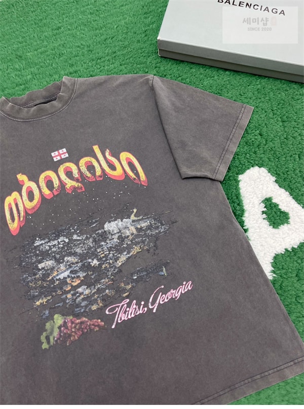 Balenciaga 발렌시아가 Tbilisi 오버사이즈 반팔 티셔츠 의류 7번 이미지