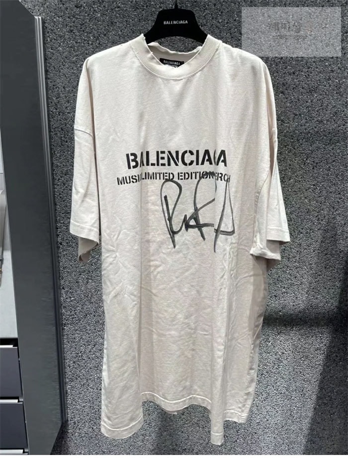 Balenciaga 발렌시아가 x 루폴 RuPaul 오버사이즈 반팔 티셔츠 의류 20번 이미지