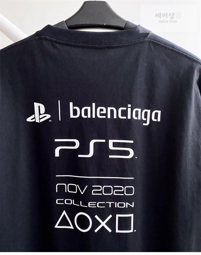Balenciaga 발렌시아가 x 소니 PS5 반팔 티셔츠 의류 15번 이미지