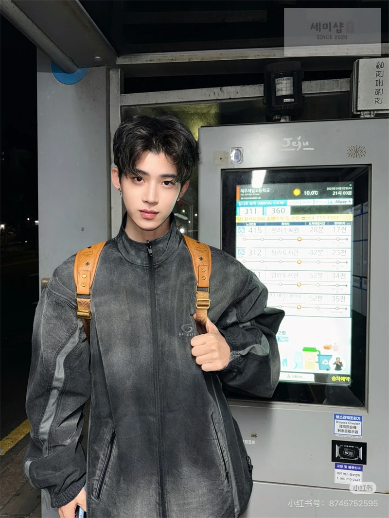 Balenciaga 발렌시아가 x 언더아머 리버서블 트랙수트 자켓 의류 14번 이미지