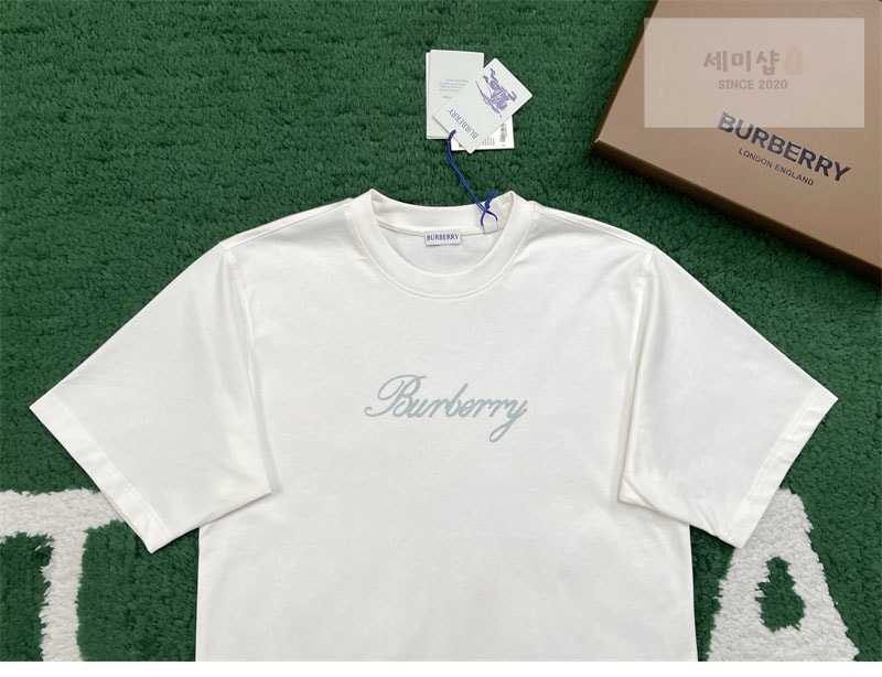 버버리 버버리 레인 오어 샤인 코튼 반팔 티셔츠 의류 8번 이미지