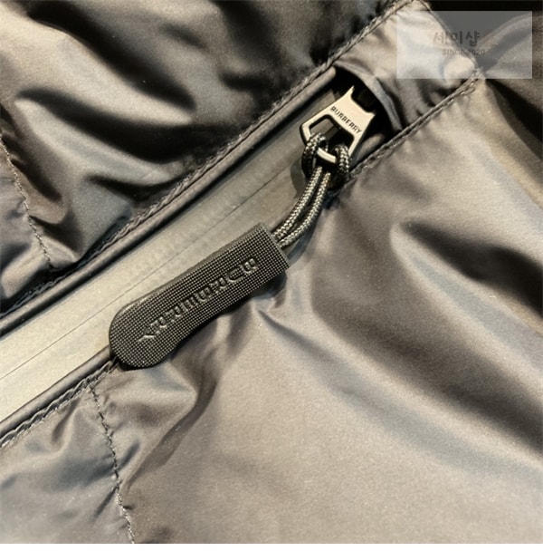 Burberry 버버리 록웰 디태처블 후드 푸퍼 패딩 자켓 의류 20번 이미지