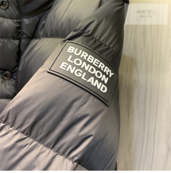 Burberry 버버리 록웰 디태처블 후드 푸퍼 패딩 자켓 의류 25번 이미지