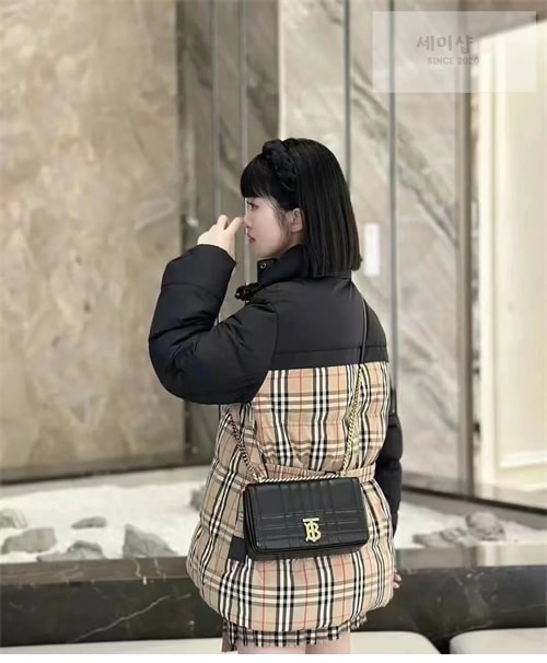 Burberry 버버리 리버시블 다운 퍼퍼 패딩 자켓 의류 6번 이미지