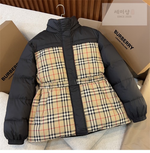 Burberry 버버리 리버시블 다운 퍼퍼 패딩 자켓 의류 33번 이미지