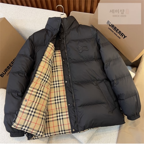 Burberry 버버리 리버시블 다운 퍼퍼 패딩 자켓 의류 27번 이미지