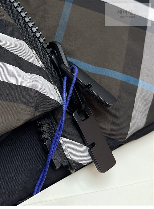 Burberry 버버리 리버시블 체크 나일론 퍼퍼 자켓 2컬러 의류 8번 이미지