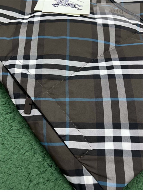 Burberry 버버리 리버시블 체크 나일론 퍼퍼 자켓 2컬러 의류 9번 이미지