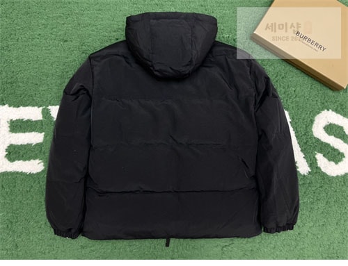 Burberry 버버리 리버시블 체크 나일론 퍼퍼 자켓 2컬러 의류 14번 이미지