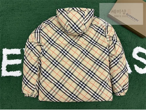 Burberry 버버리 리버시블 체크 나일론 퍼퍼 자켓 2컬러 의류 15번 이미지