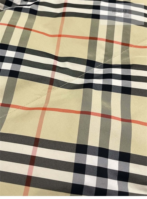 Burberry 버버리 리버시블 체크 나일론 퍼퍼 자켓 2컬러 의류 16번 이미지